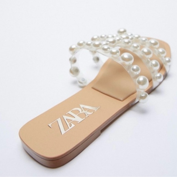 NWOT Zara Vinyl Pearl Flat Sandals Size 39 - Picture 4 of 11